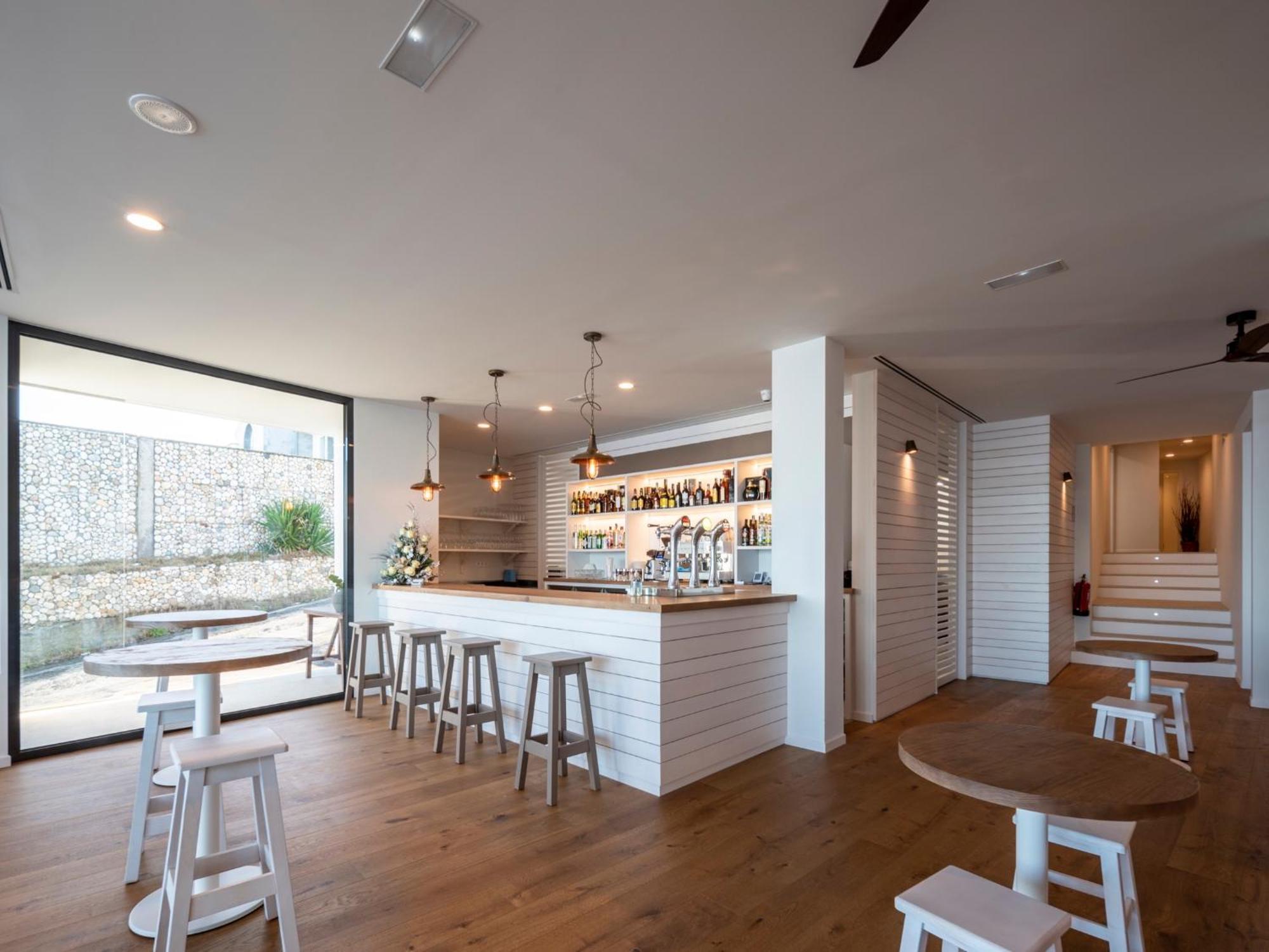 Ag Casa Arnados 1ª Linea De Playa Razo Con Jardi Leilighet Eksteriør bilde